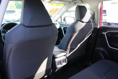 2020 Toyota RAV4 Hybrid LE