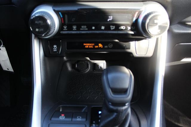 2020 Toyota RAV4 Hybrid LE
