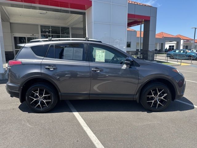 2018 Toyota RAV4 SE