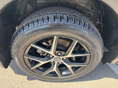 2018 Toyota RAV4 SE