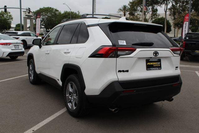 2025 Toyota RAV4 Hybrid XLE