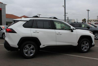 2025 Toyota RAV4 Hybrid XLE