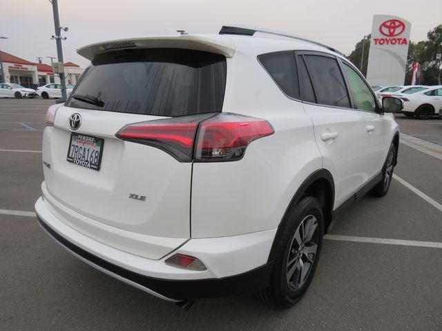 2016 Toyota RAV4 XLE
