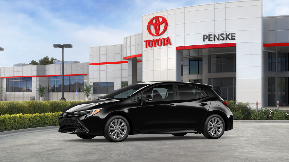 2026 Toyota Corolla Hatchback SE