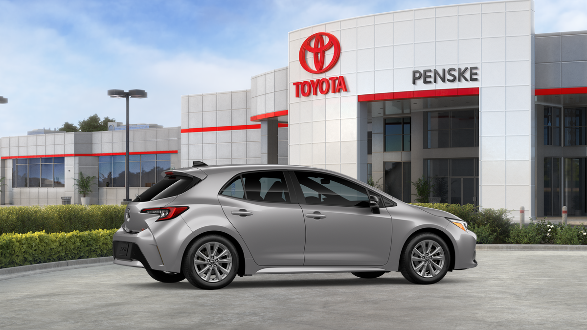 2026 Toyota Corolla Hatchback SE