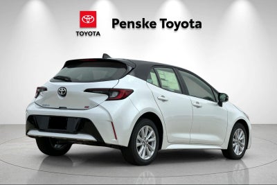 2027 Toyota Corolla Hatchback SE