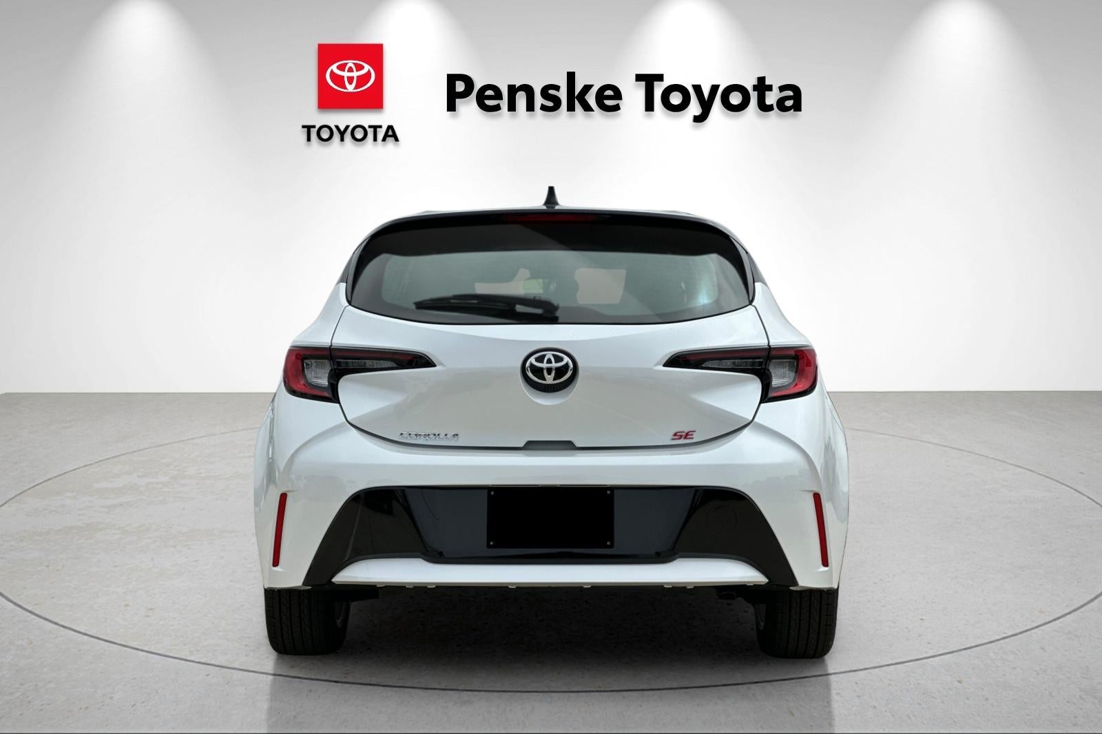 2027 Toyota Corolla Hatchback SE