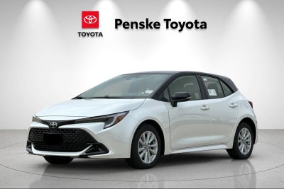 2027 Toyota Corolla Hatchback SE