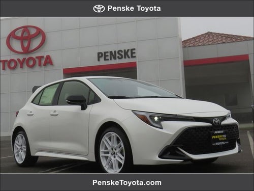 2026 Toyota Corolla Hatchback SE