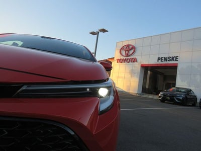 2023 Toyota COROLLA HATCHBACK SE