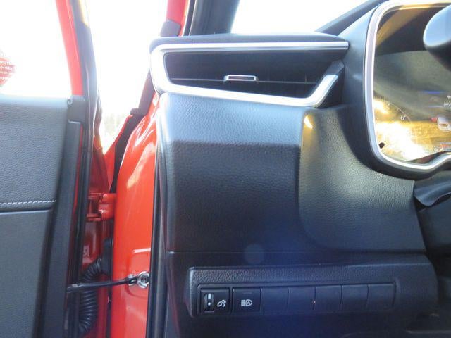 2023 Toyota COROLLA HATCHBACK SE