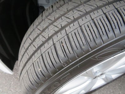 2025 Toyota COROLLA HATCHBACK SE