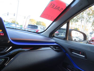 2020 Toyota C-HR XLE