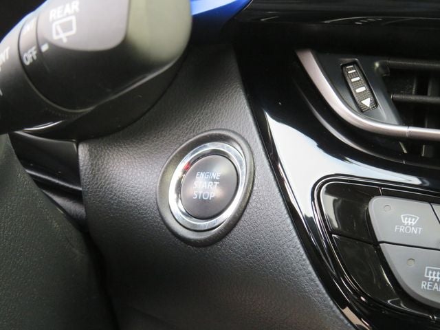 2021 Toyota C-HR XLE