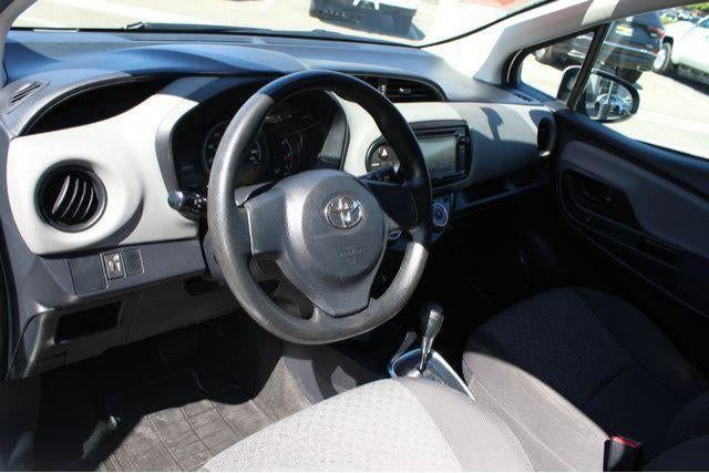 2016 Toyota Yaris L