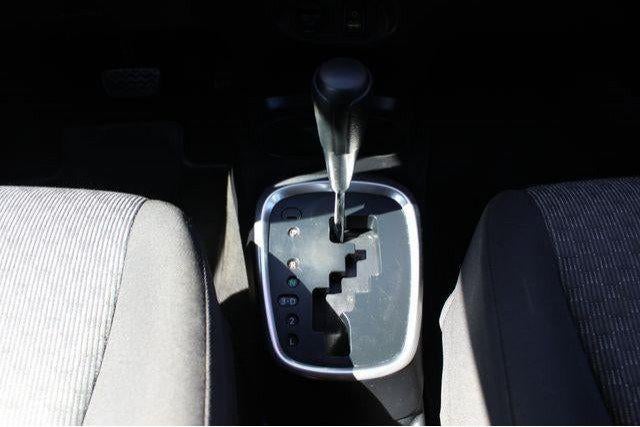 2016 Toyota Yaris L