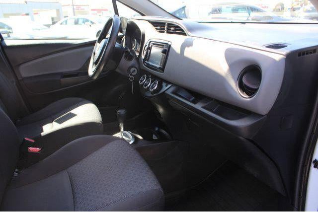 2016 Toyota Yaris L
