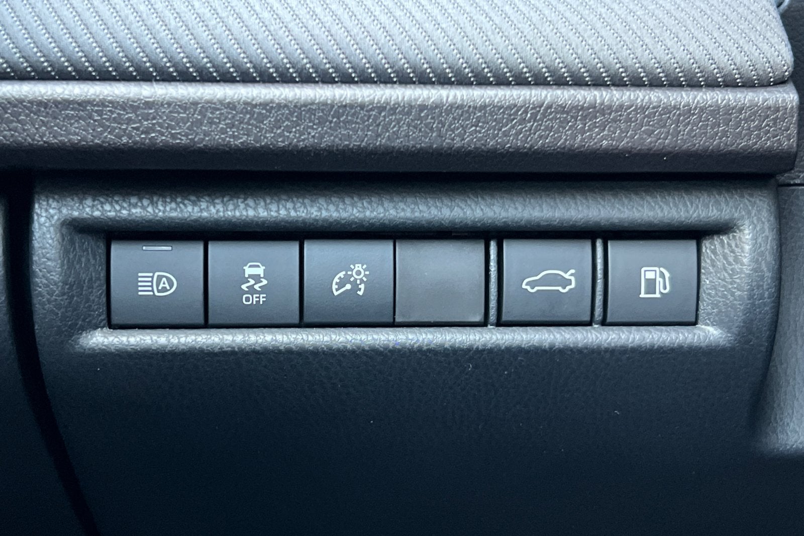 2027 Toyota Camry SE