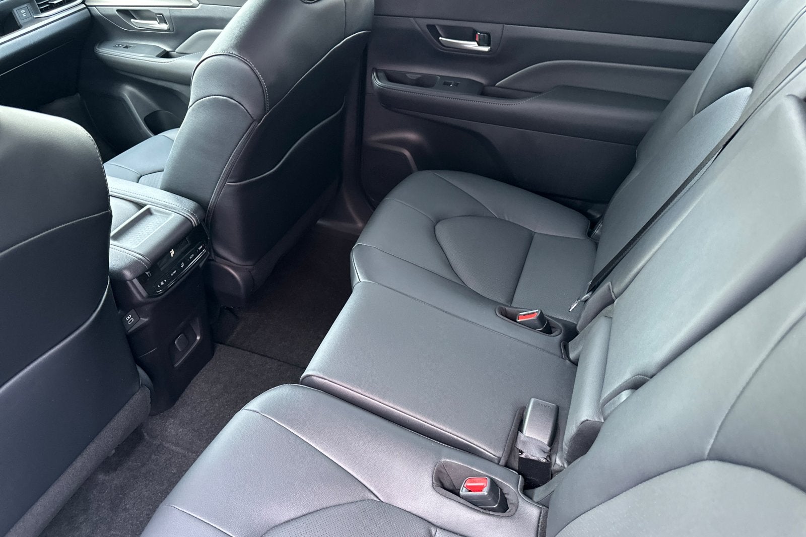 2026 Toyota Grand Highlander Hybrid Hybrid XLE