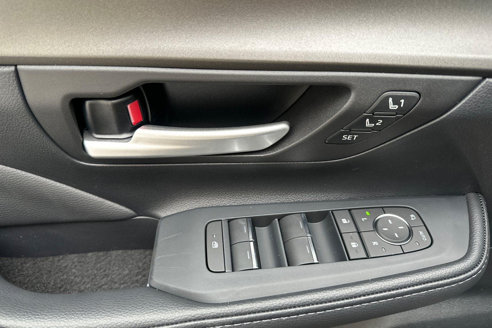 2026 Toyota Grand Highlander Hybrid Hybrid Nightshade