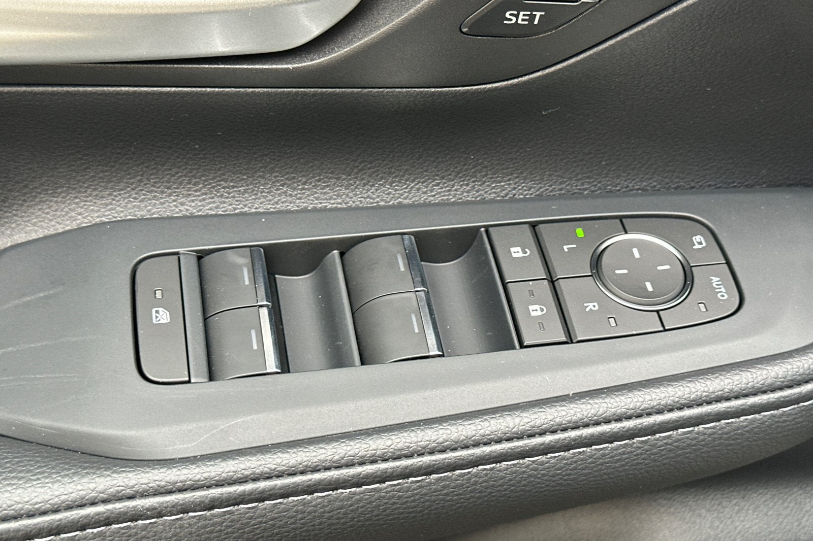 2026 Toyota Grand Highlander Hybrid Hybrid Nightshade