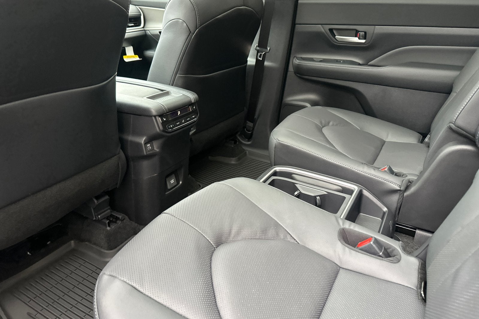 2026 Toyota Grand Highlander Hybrid Hybrid Nightshade