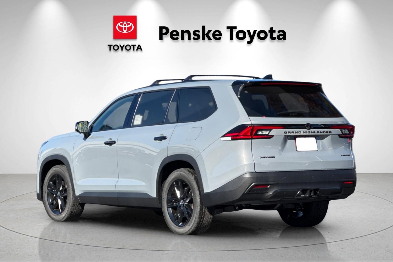 2026 Toyota Grand Highlander Hybrid Hybrid Nightshade