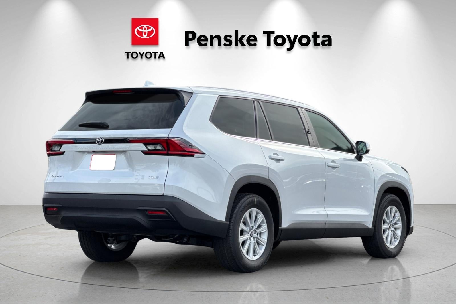 2026 Toyota Grand Highlander Hybrid Hybrid XLE