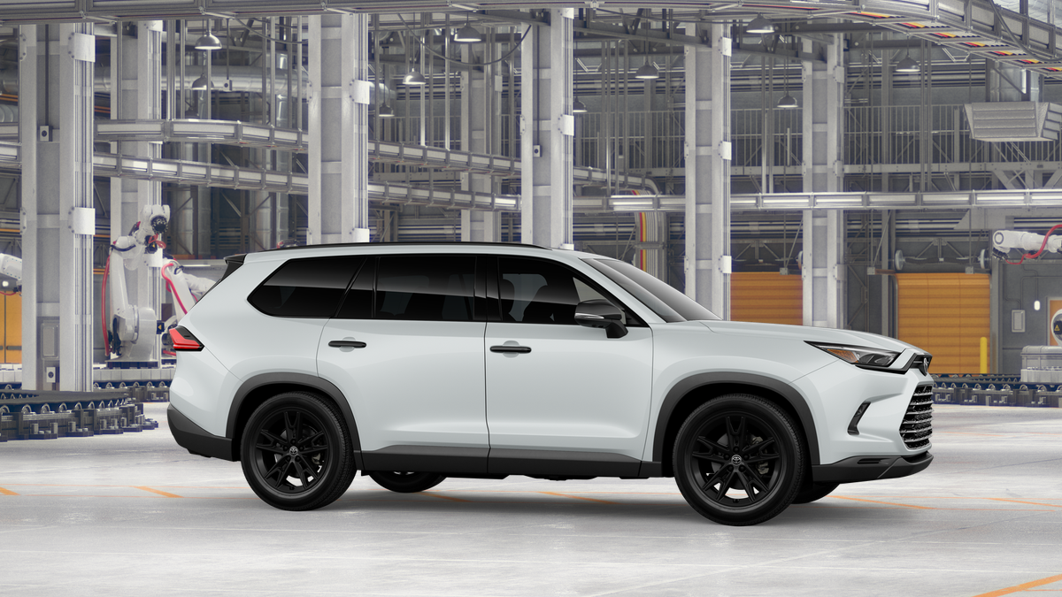 2026 Toyota Grand Highlander Hybrid Hybrid Nightshade