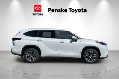 2026 Toyota Highlander Hybrid Hybrid XLE