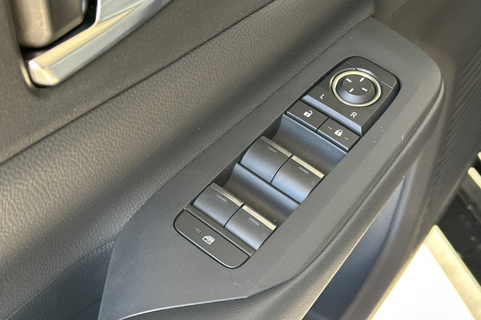 2027 Toyota Prius Plug-in Hybrid Nightshade