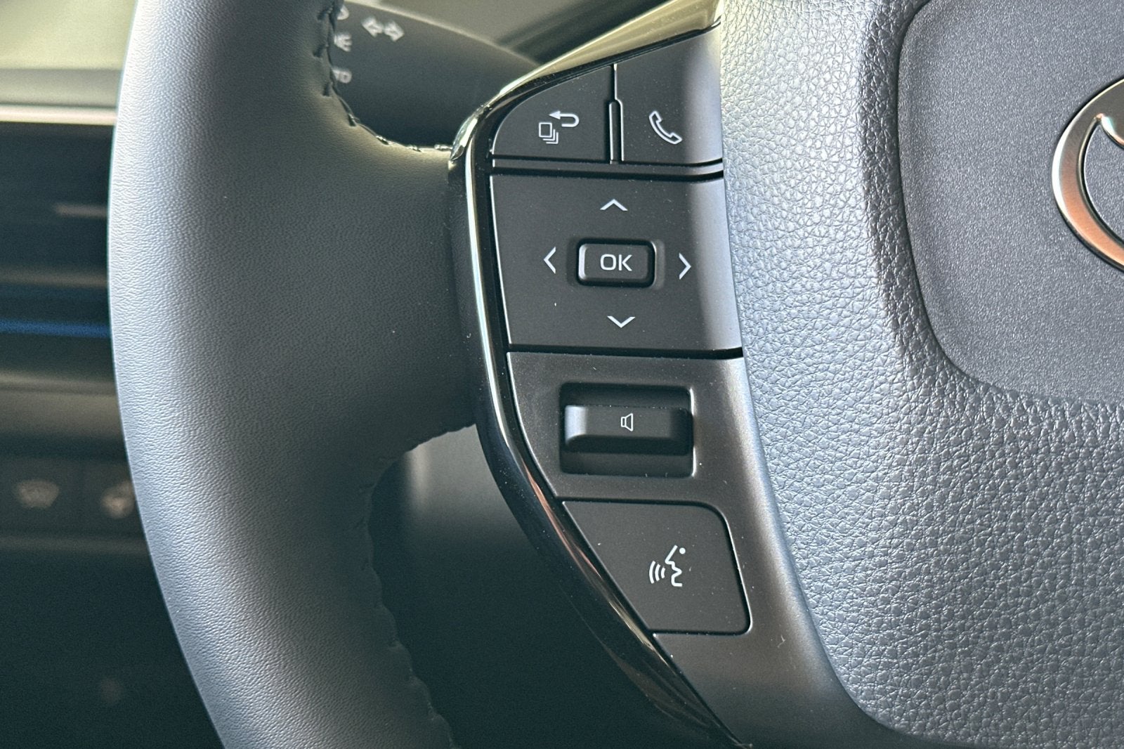 2027 Toyota Prius Plug-in Hybrid Nightshade
