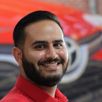 Alberto Mariscal Service Advisor